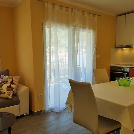 Silvana Apartman *